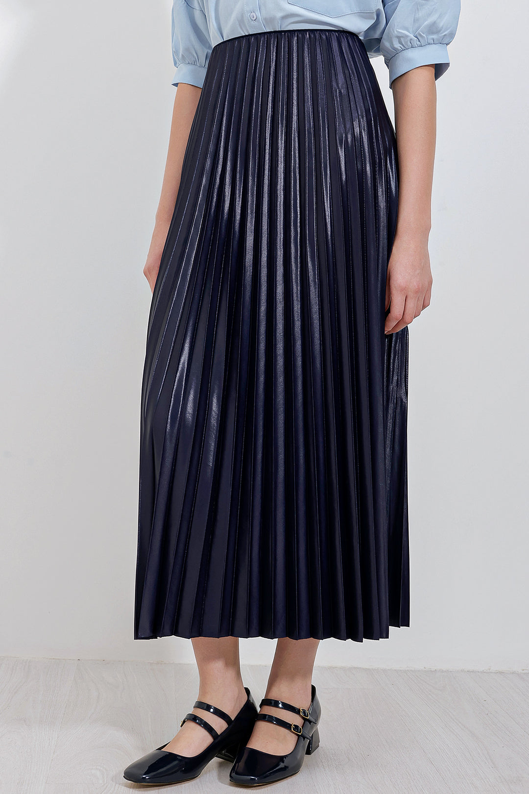 BGD Women Faux Leather Pleated Skirt - Navy - Moers
