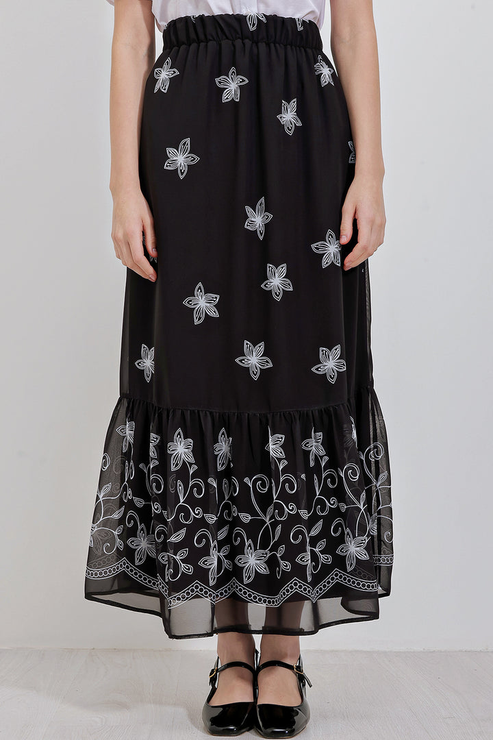 BGD Women Woman Black and White Patterned Chiffon Skirt 8010 - Zempoala
