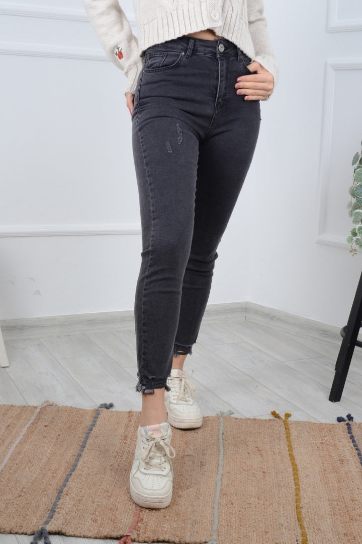 XLJ High Waisted Mom Fit Ankle Length Jean with Ripped Finish Mixed - Erding