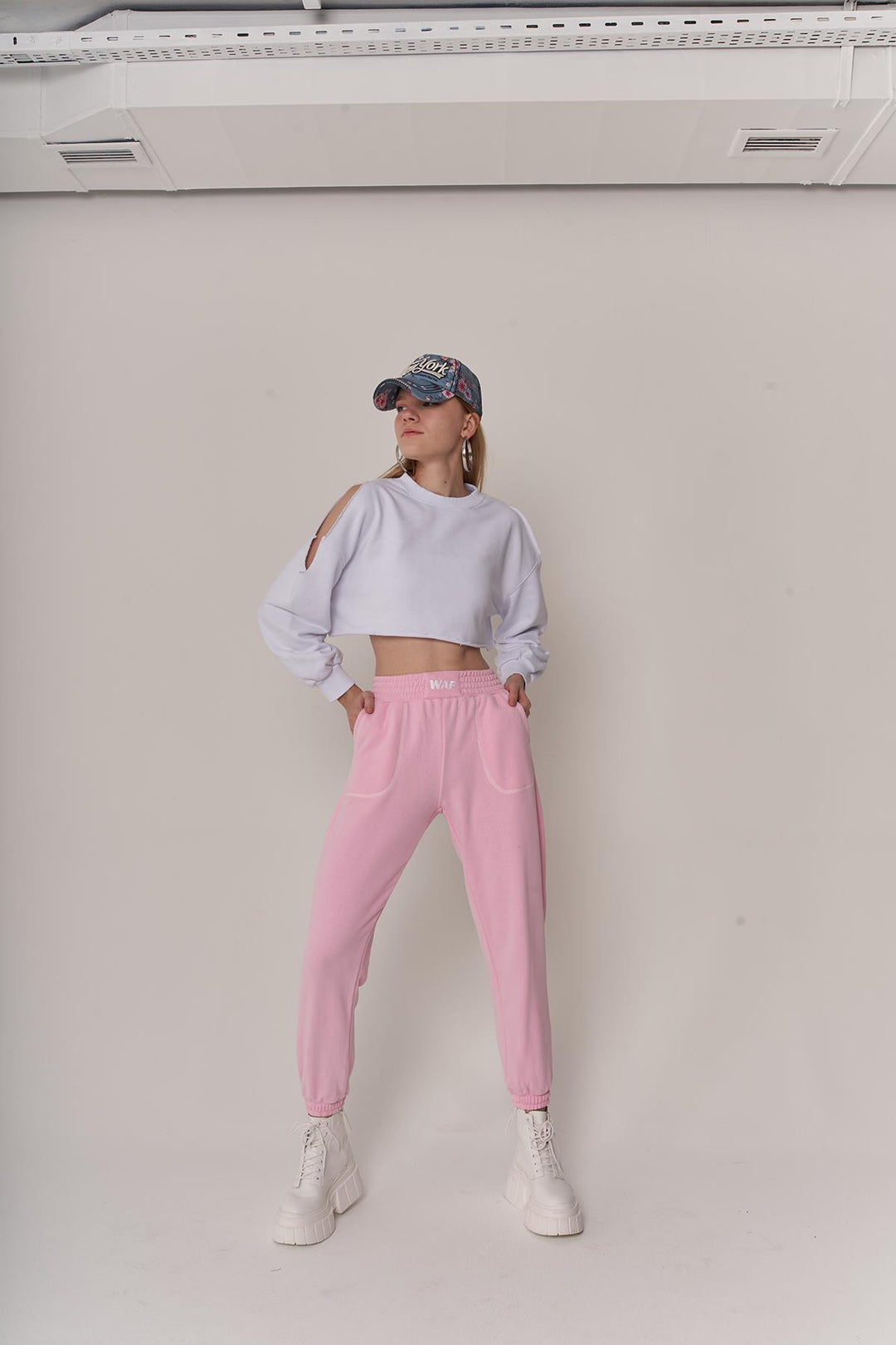 HLLY Women Max Sweatshirt Pink - Saint-Ouen