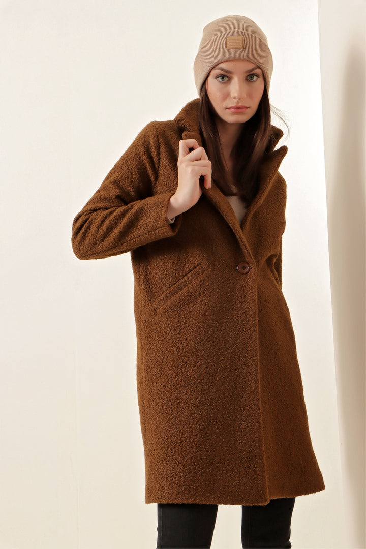 BGD Women Oversized Coat - Brown - Avondale