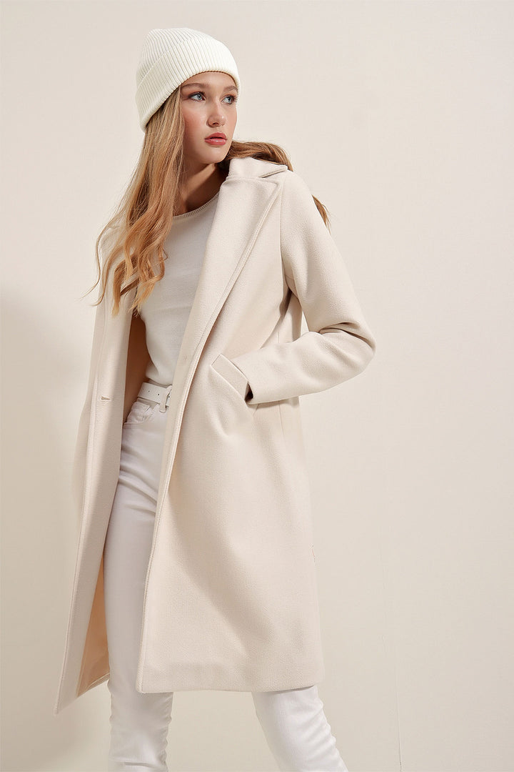 BGD Women Stamp Coat - Ecru - Belleville