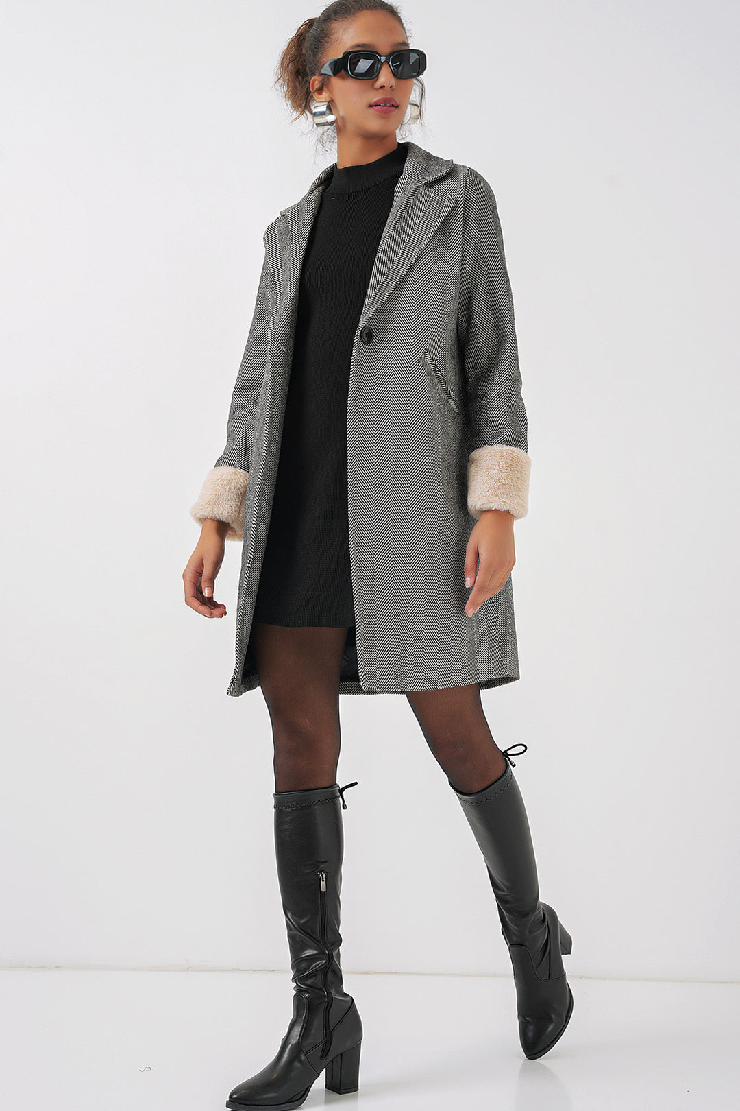 BGD Women Fishbone Stamp Coat - Charcoal Black - Olive Branch