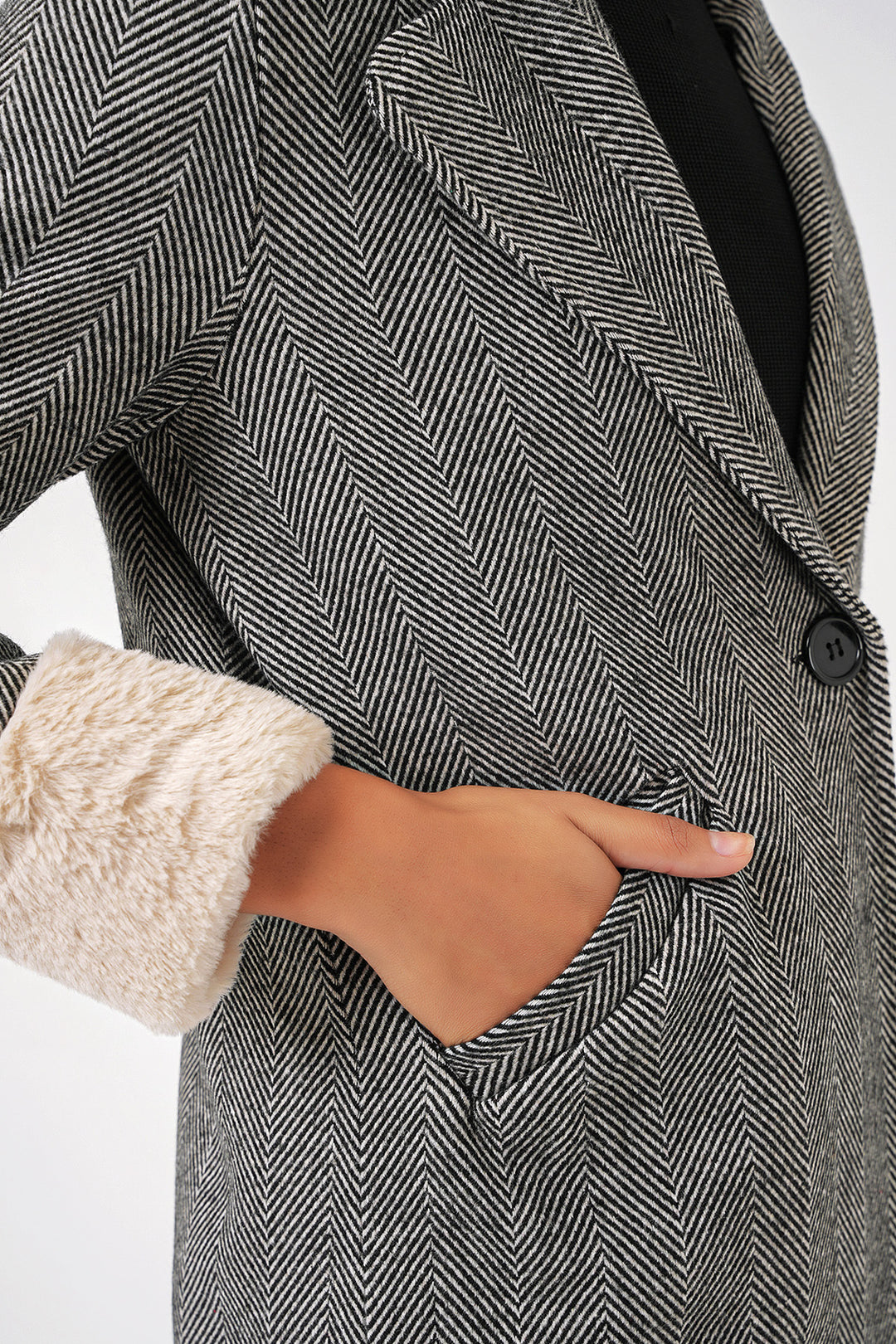 BGD Women Fishbone Stamp Coat - Charcoal Black - Olive Branch
