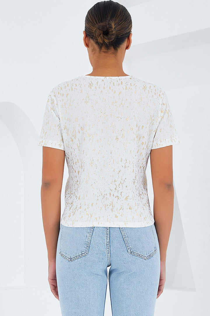 BGD Women Woman Ecru Leaf Basic T-shirt 909 - Avondale
