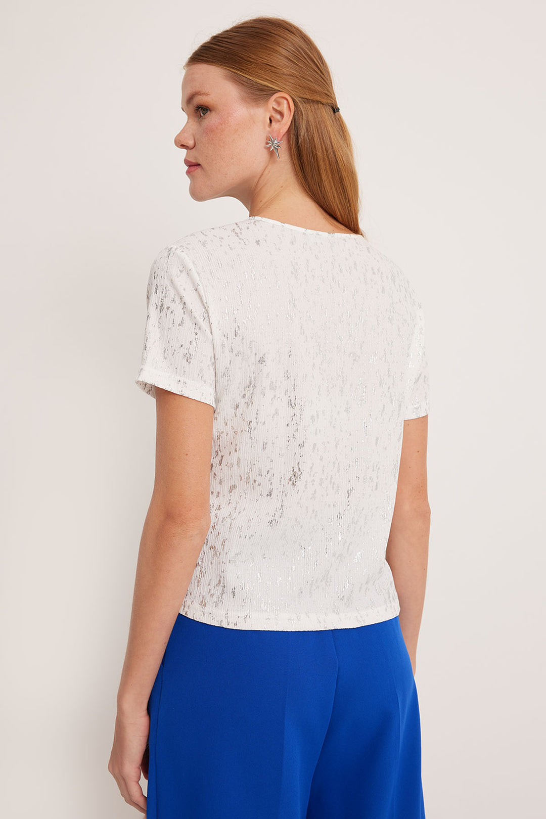 BGD Women Women's Silver Leaf Basic T-shirt 909 - Avondale