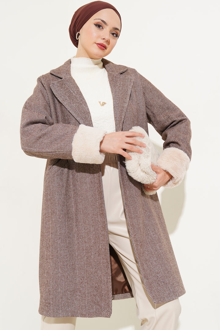BGD Women Women's Fur Sleeve Fishbone Overcoat - Brown - Spijkenisse