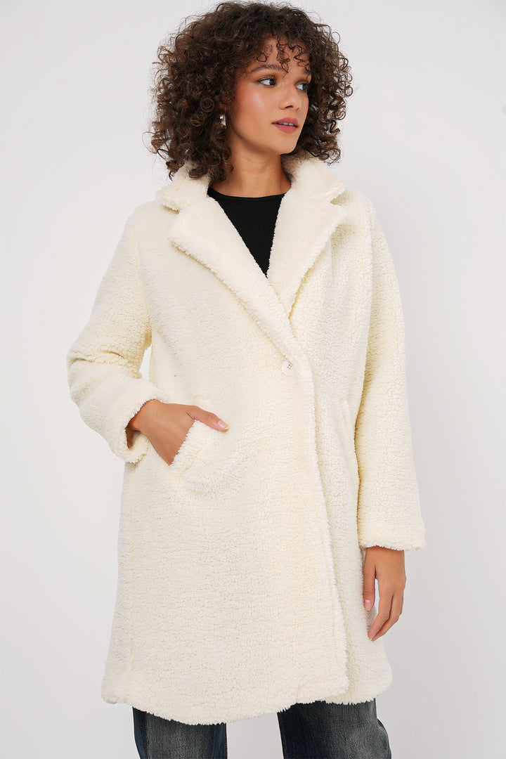 BGD Women Oversized Plush Coat - Ecru - Aurich