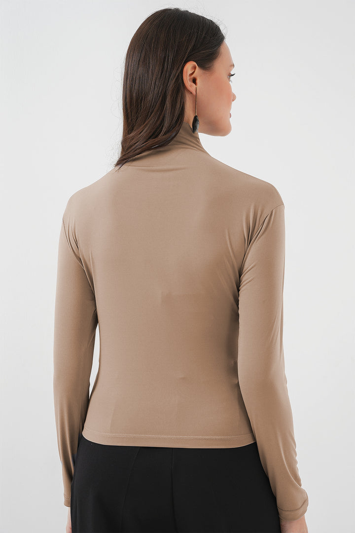 BGD Women Ruffle Detailed Sandy Blouse - Beige - La Barca