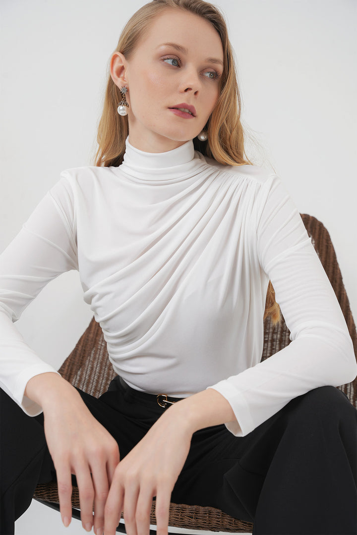 BGD Women Ruffle Detailed Sandy Blouse - White - Niederkassel