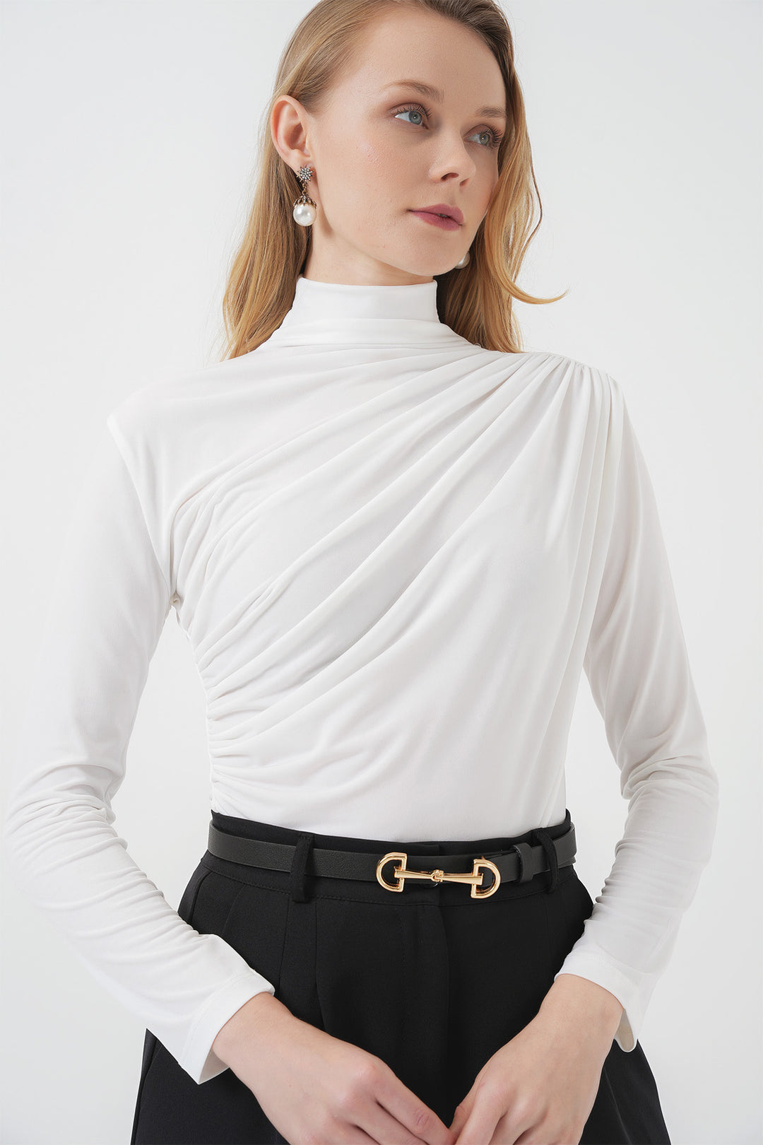 BGD Women Ruffle Detailed Sandy Blouse - White - Niederkassel