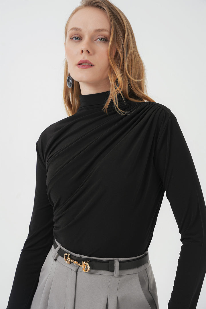 BGD Women Ruffle Detailed Sandy Blouse - Black - Ardea