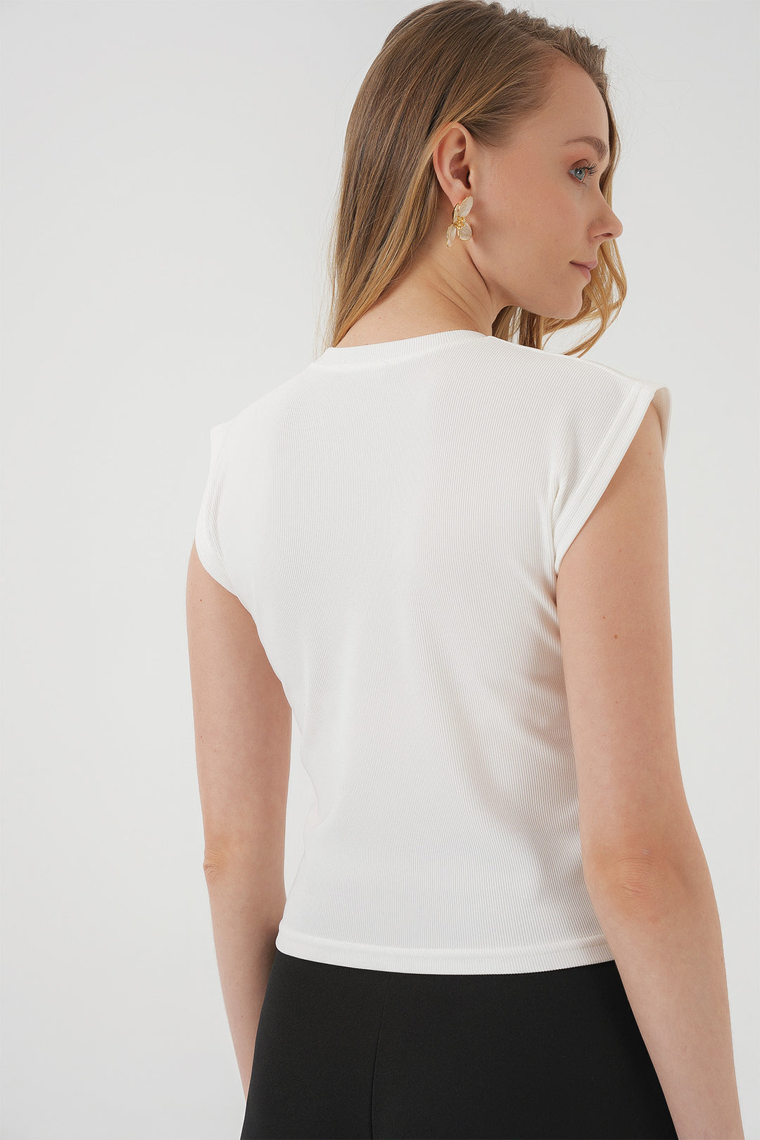 BGD Women Short Sleeve Knit Blouse - White - Monterrey