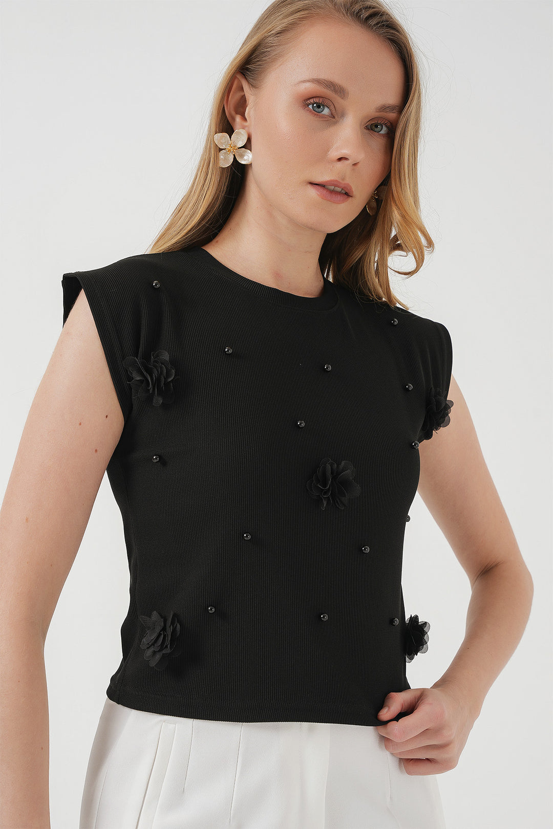 BGD Women Short Sleeve Knit Blouse - Black - Egypt Lake-Leto