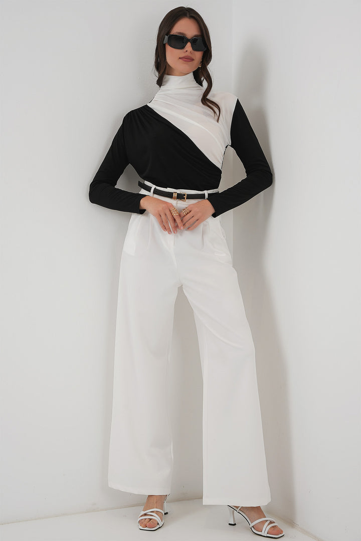 BGD Women Ruffle Detailed Sandy Blouse - Black - Guanajuato
