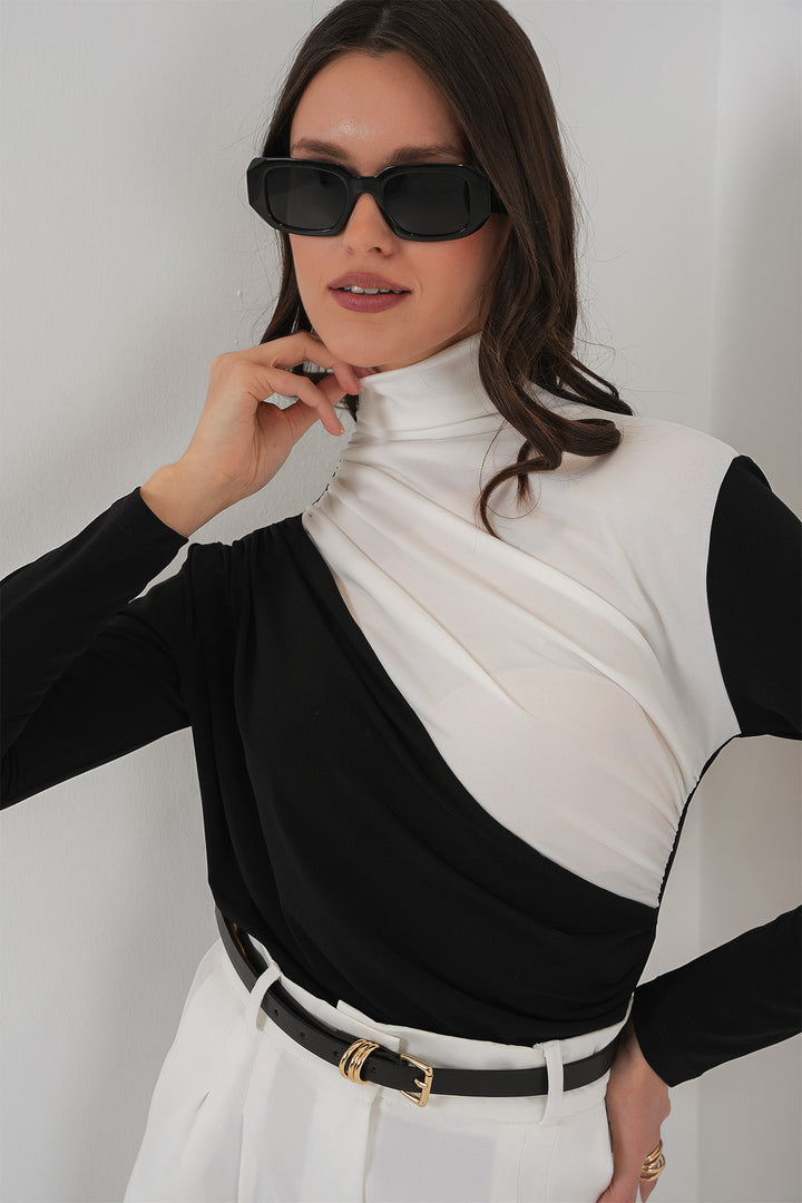 BGD Women Ruffle Detailed Sandy Blouse - Black - Guanajuato