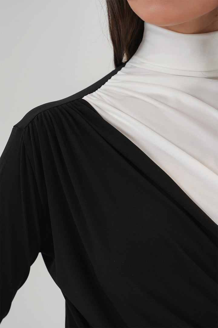 BGD Women Ruffle Detailed Sandy Blouse - Black - Guanajuato