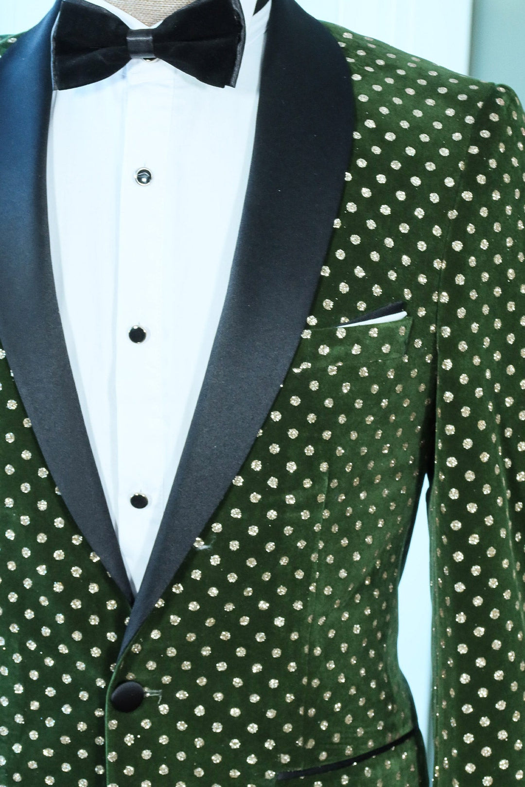 WSS Emerald Green Velvet Polka Dot Peak Lapel Tuxedo Jacket with Black Pants - Luxe Party Style - Hanford