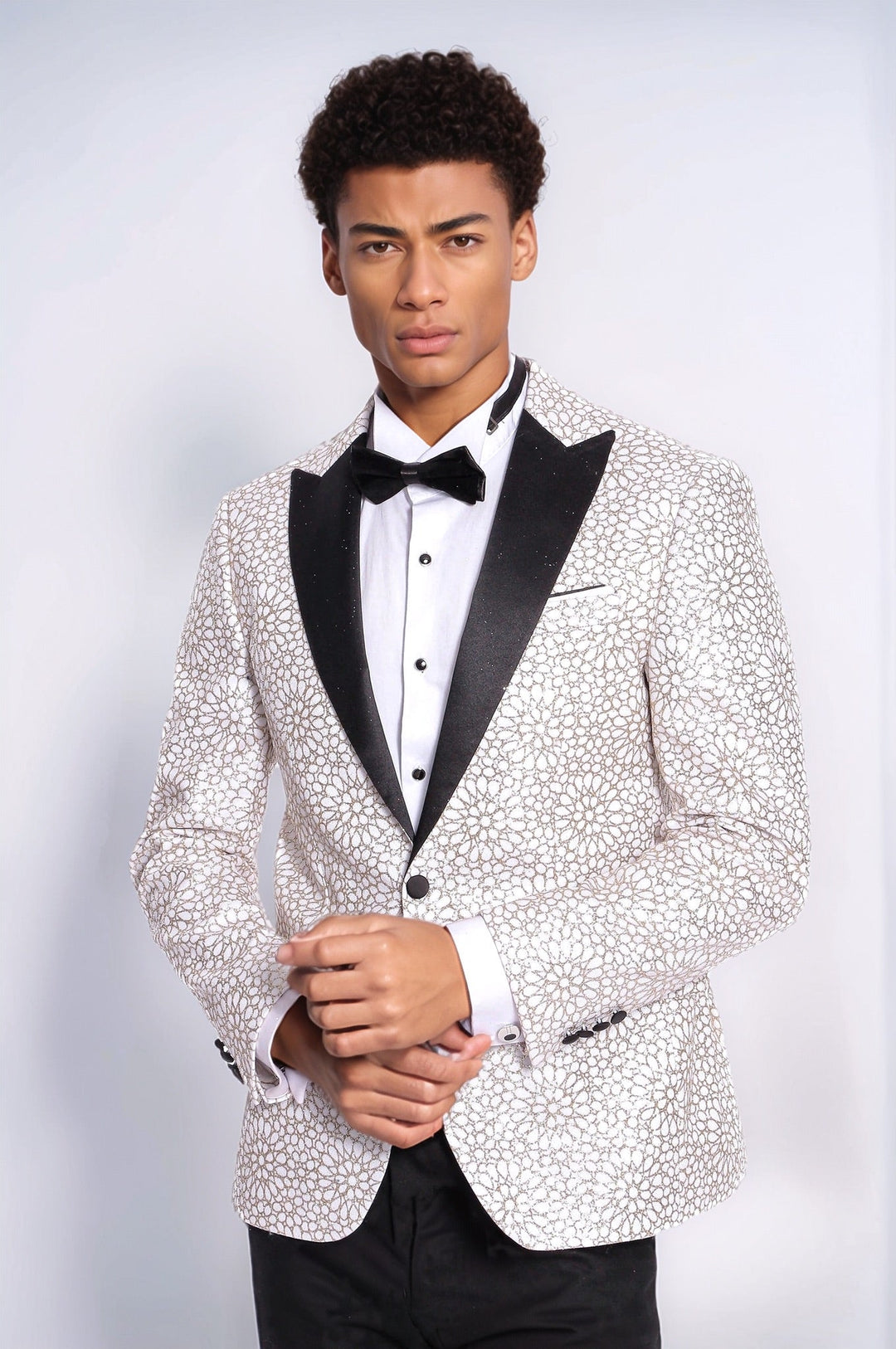 WSS Flower Embroidered Pattern White Men Wedding Tuxedo Jacket  - Leigh