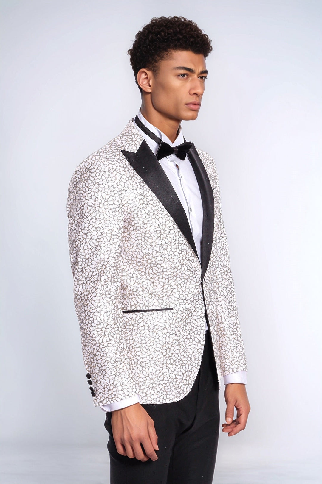 WSS Flower Embroidered Pattern White Men Wedding Tuxedo Jacket  - Leigh