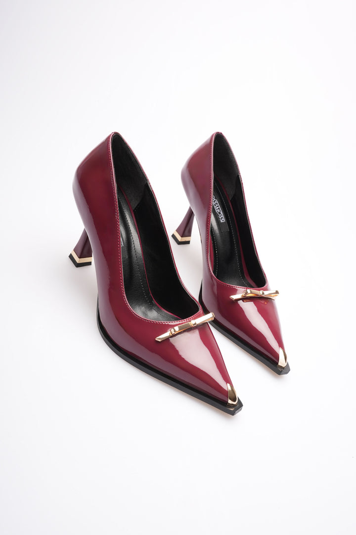DSM Luana Bordeaux Patent Leather Gold Tip Pointed High Heel Stiletto Women's Shoe - Santa Cruz Xoxocotlán