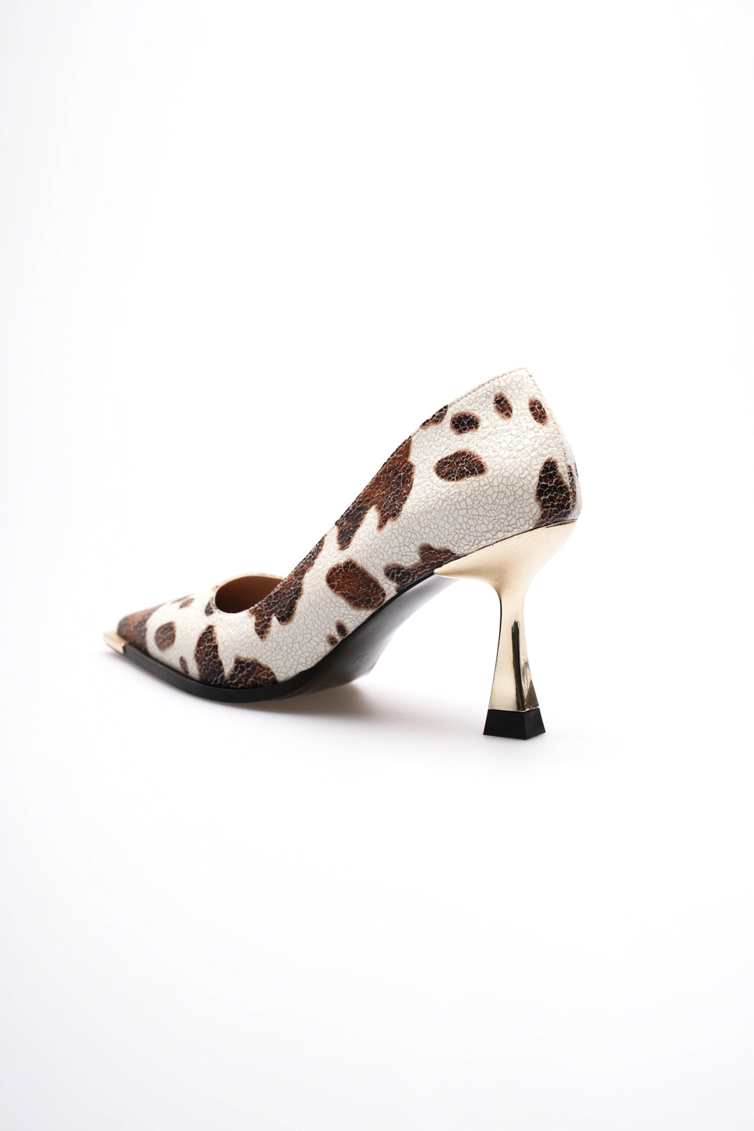 DSM Rose Danæ Benekli Gold Altın Detaylı Stiletto Sivri Burun Kadın Ayakkabı - La Rinconada