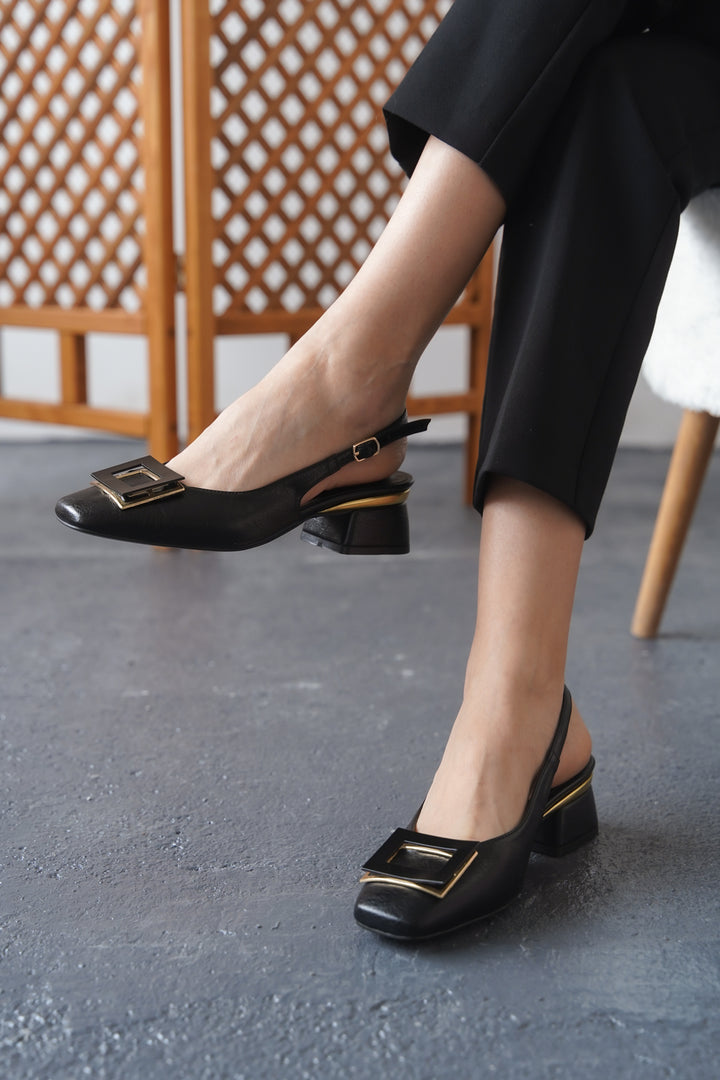 DSM Edlayn Black Leather Square Buckle Low Heel Shoes - Cuyahoga Falls