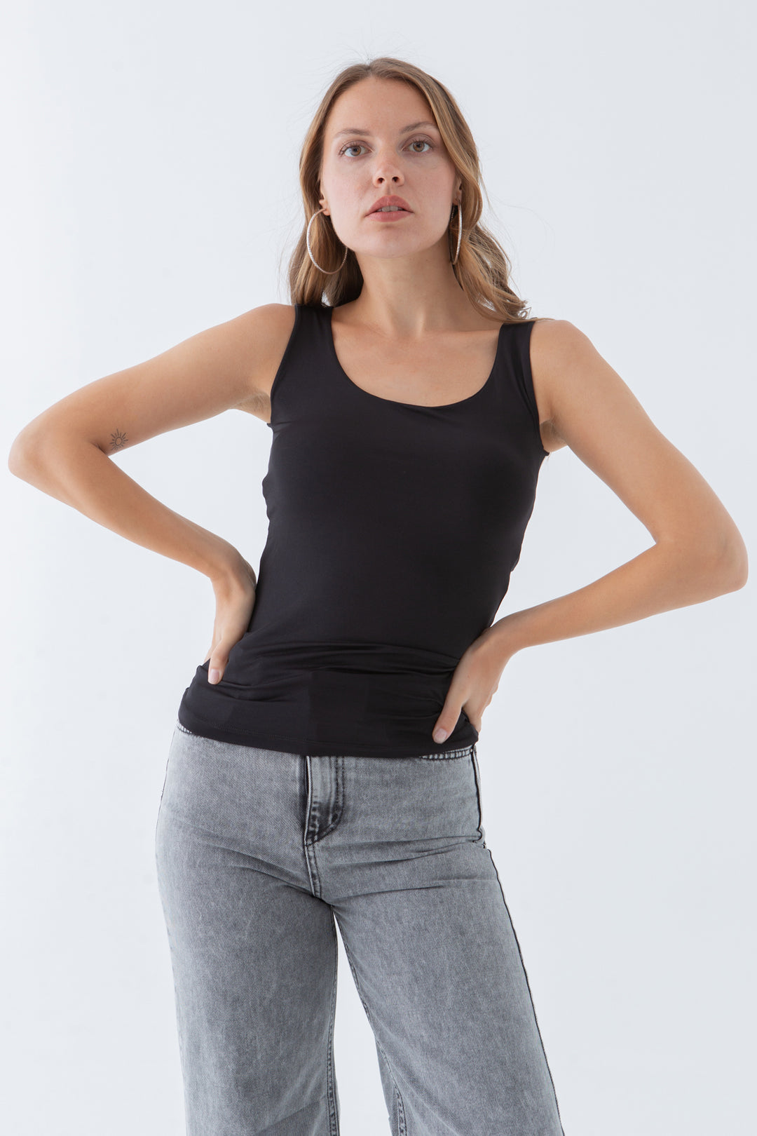 MPL Woman Diver Athlete 21416 - Frankfurt