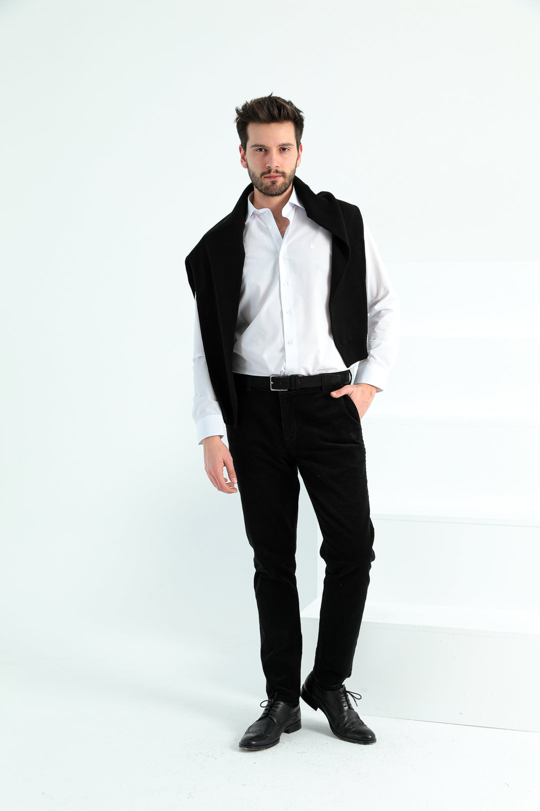 MPL Men's Slimfit Corduroy Pants - Leigh