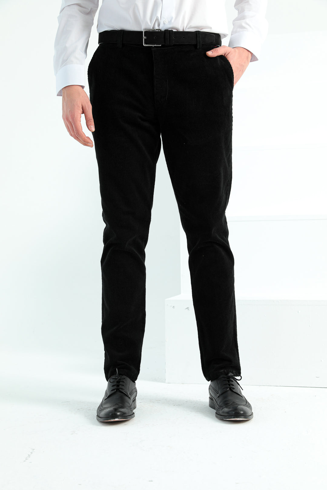 MPL Men's Slimfit Corduroy Pants - Leigh