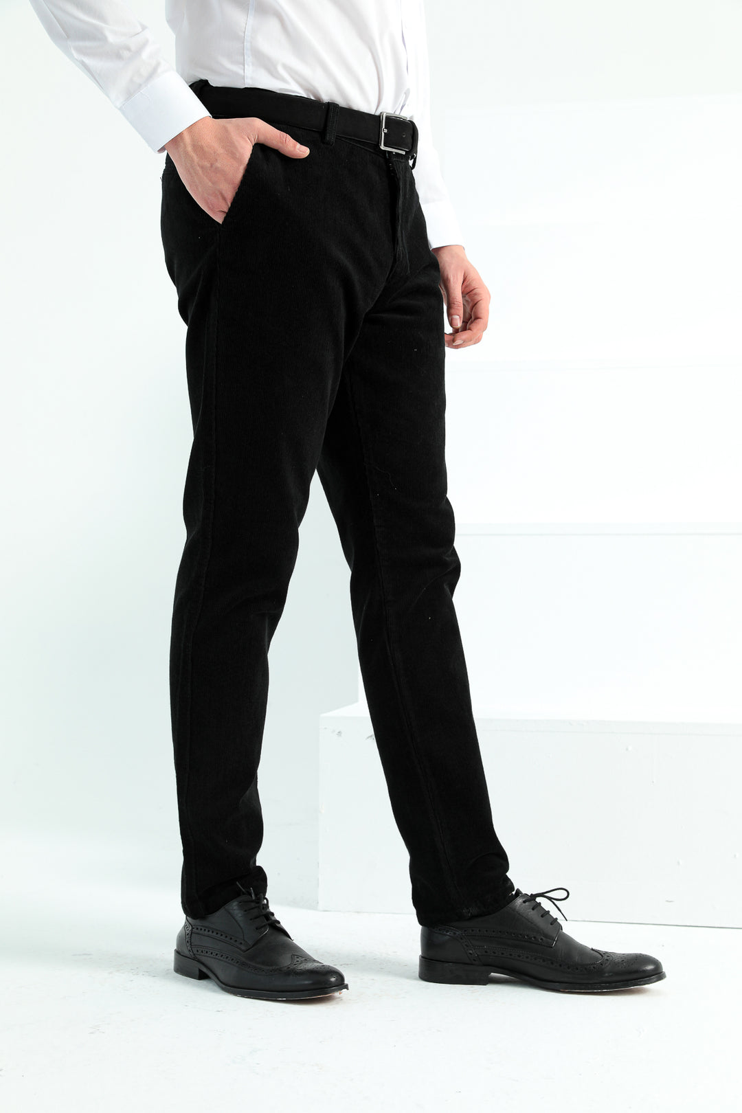MPL Men's Slimfit Corduroy Pants - Leigh