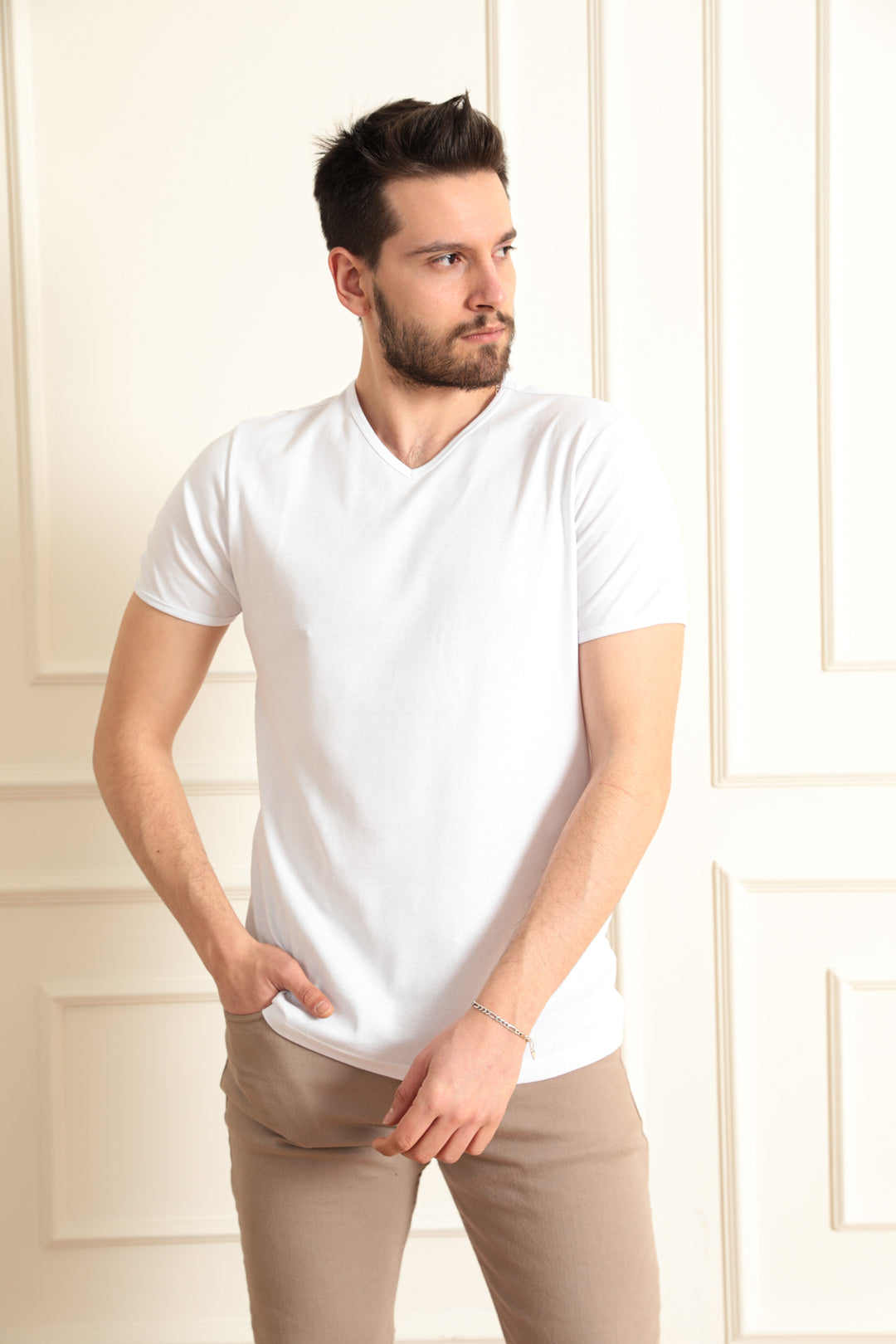MPL Men's Modern Fit V-Neck T-shirt 2144 - Carini