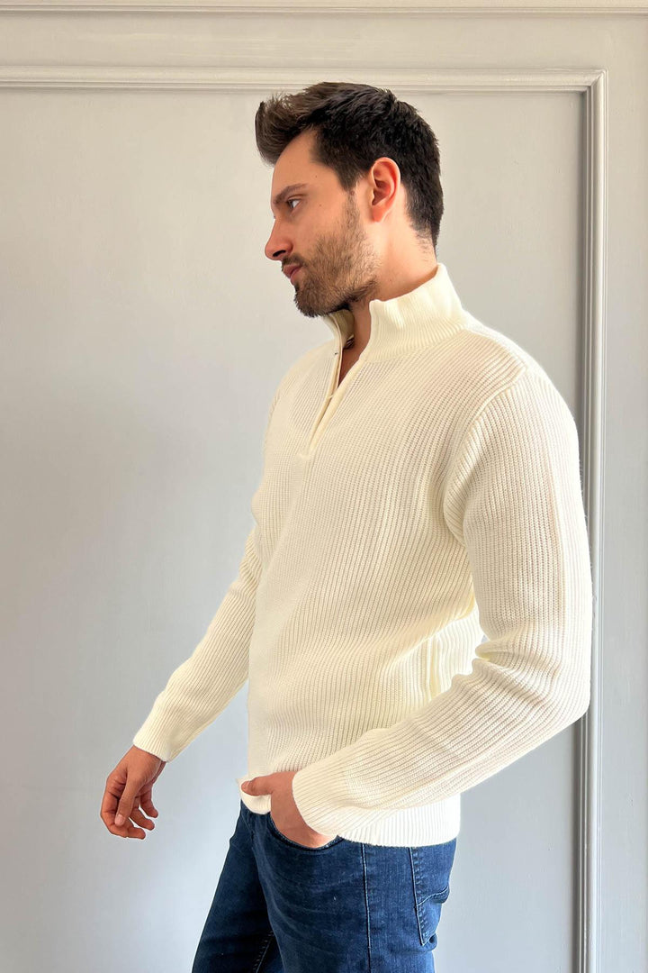 MPL Men's Zippered Turtleneck Sweater 220 - Perinton