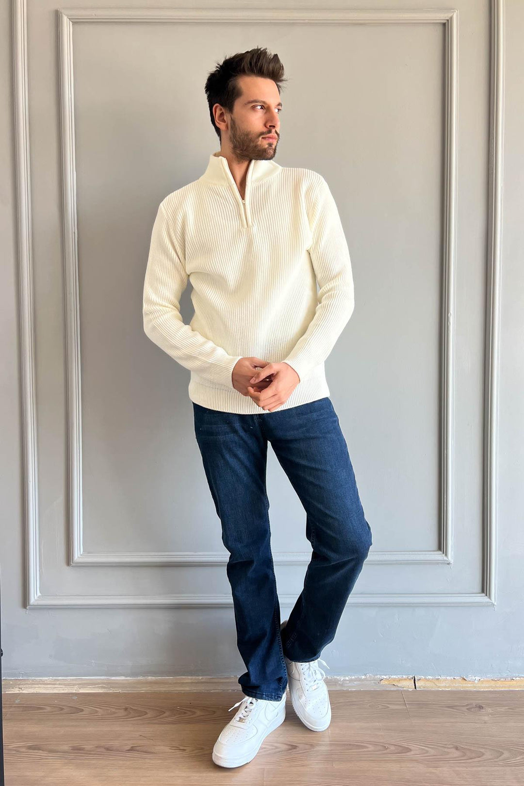 MPL Men's Zippered Turtleneck Sweater 220 - Perinton