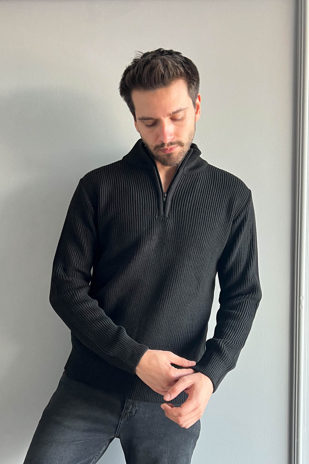 MPL Men's Zippered Turtleneck Sweater 220 - Rijswijk