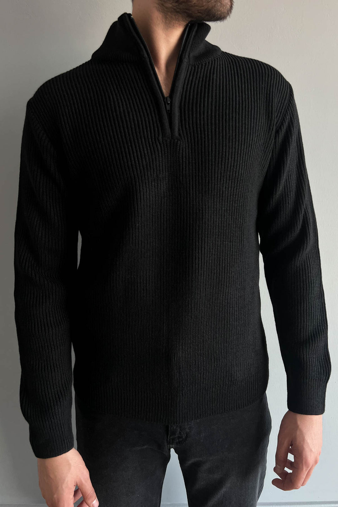 MPL Men's Zippered Turtleneck Sweater 220 - Rijswijk
