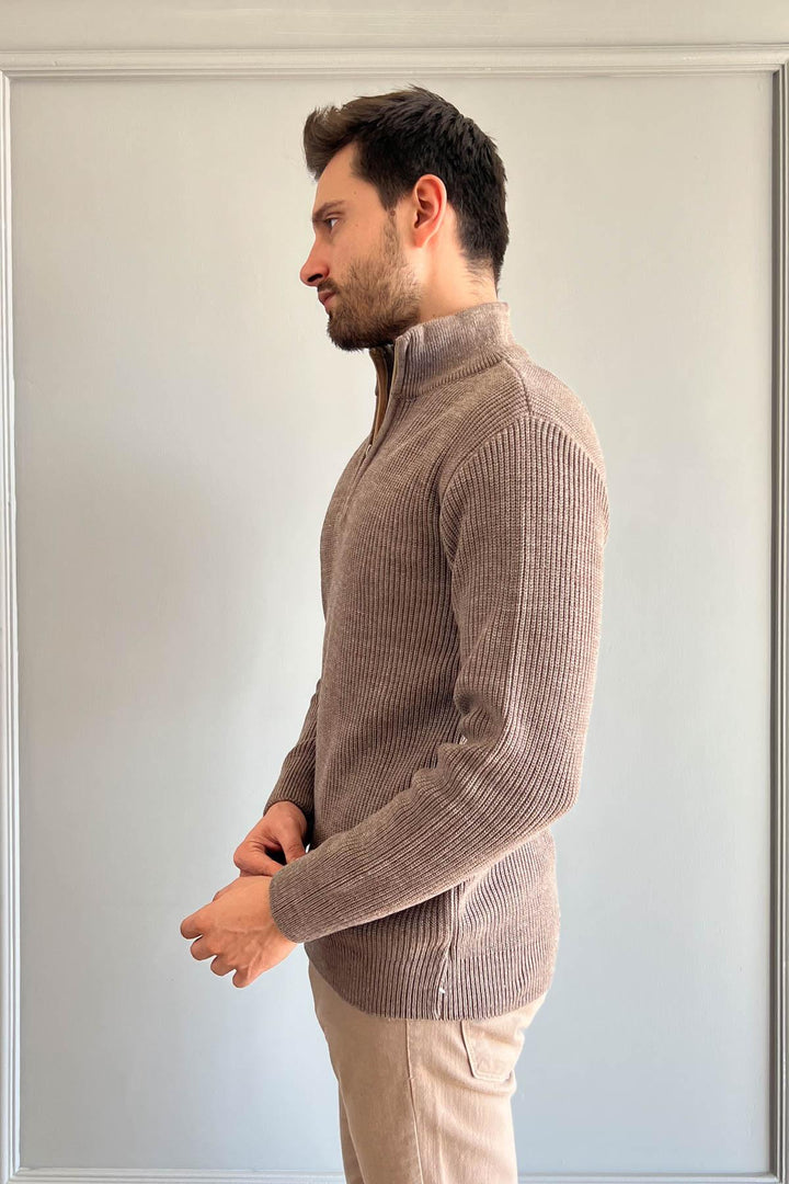 MPL Men's Zippered Turtleneck Sweater 220 - Genk
