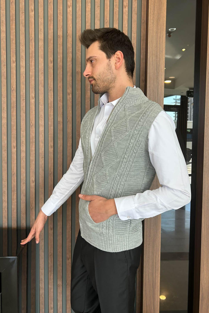 MPL Men's Zippered Vest 569 - Drobeta-Turnu Severin