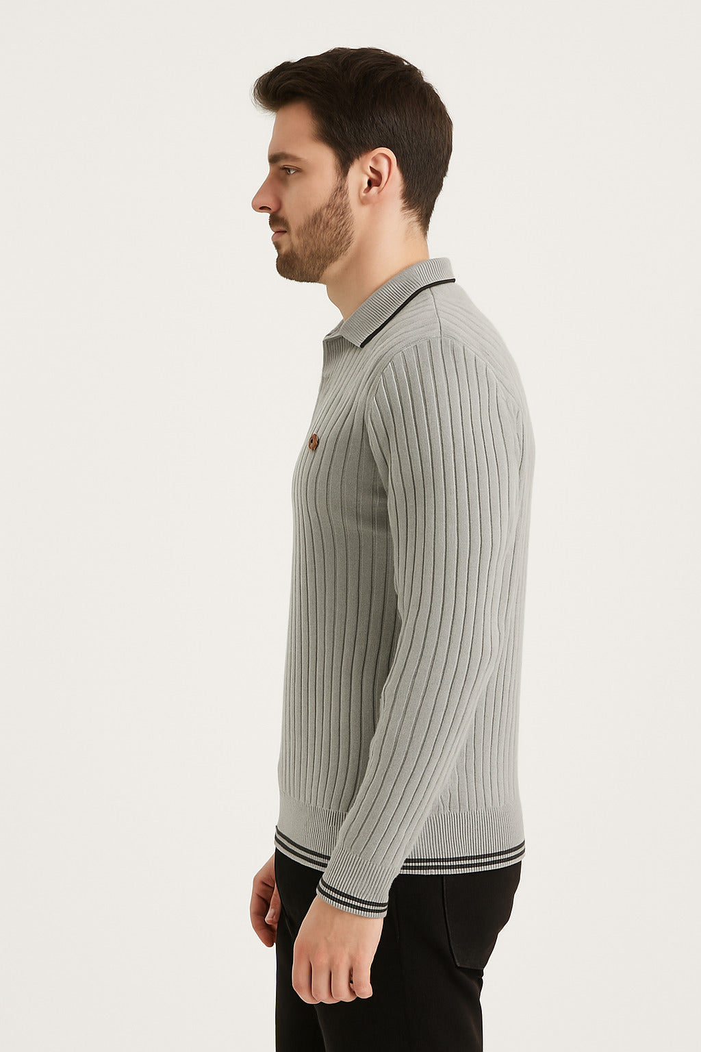 MPL Men's V-Neck Sweater 235 - Giurgiu