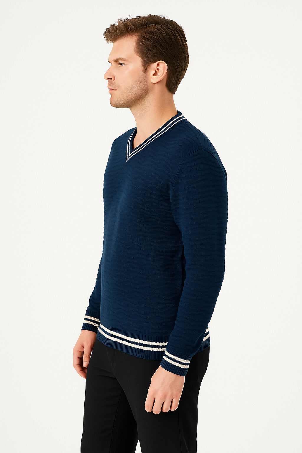 MPL Men's V-Neck Sweater 880 - Burton upon Trent