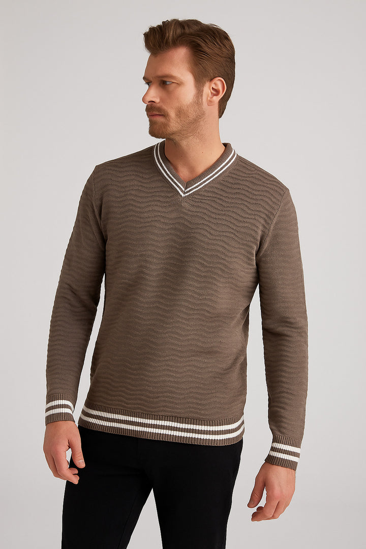 MPL Men's V-Neck Sweater 880 - Le Havre
