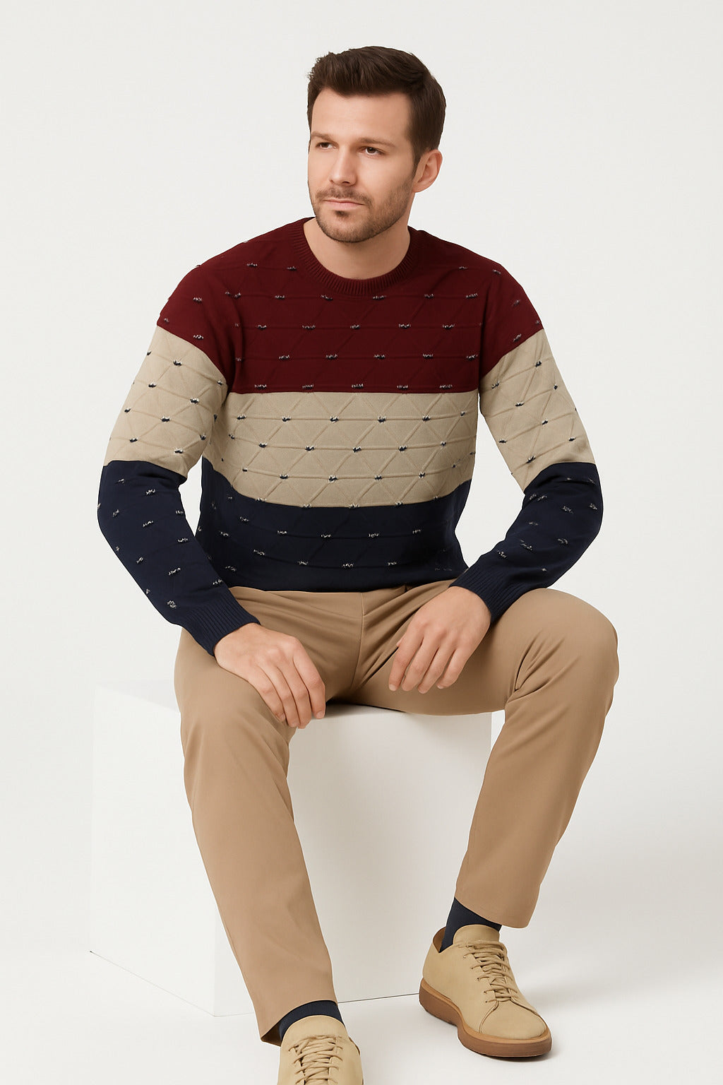 MPL Men's V-Neck Sweater 235 - Calimera