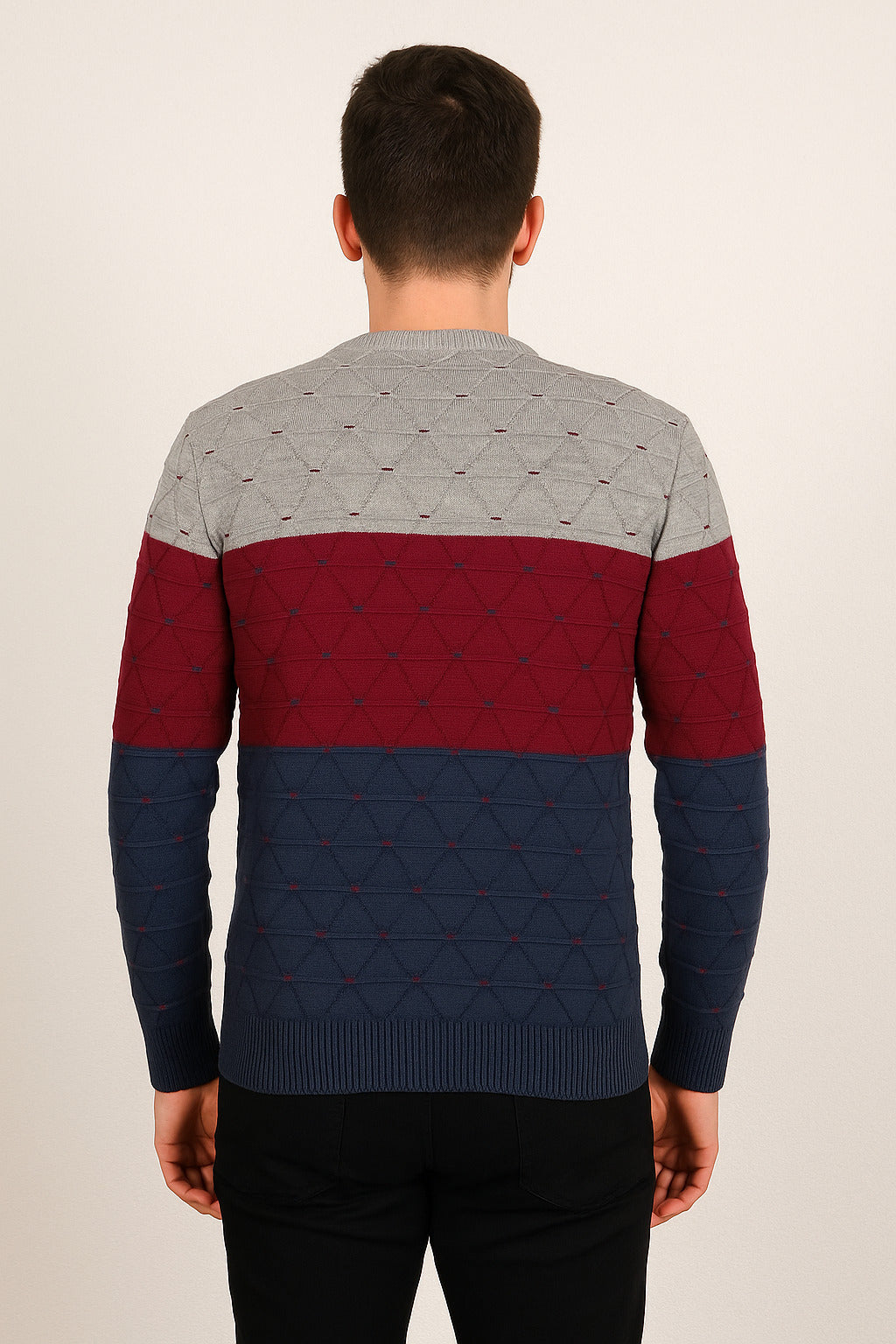 MPL Men's V-Neck Sweater 235 - Lubbock