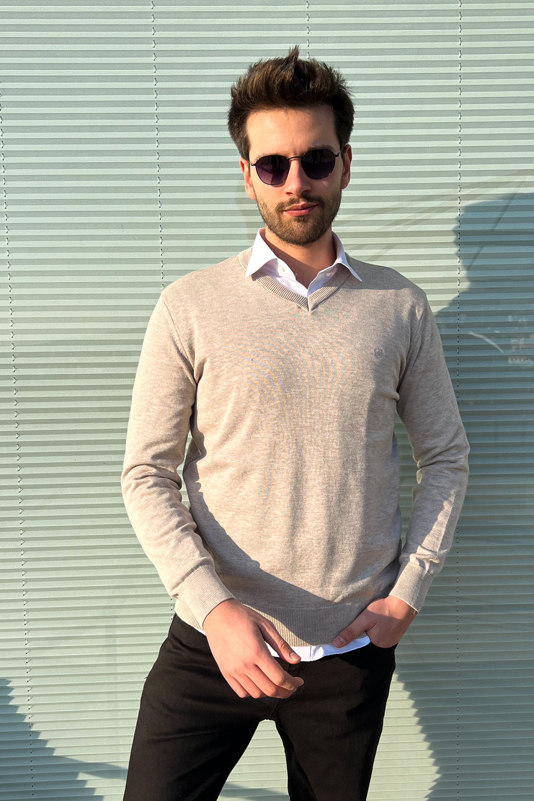 MPL Men's V-Neck Sweater 2061 - Franconville