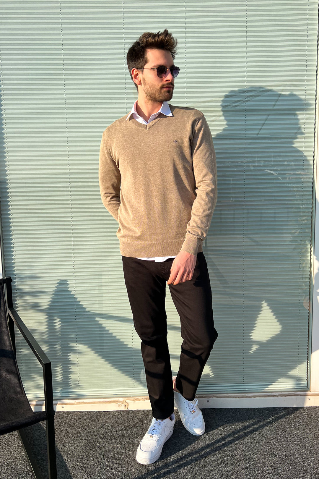 MPL Men's V-Neck Sweater 2061 - Christchurch