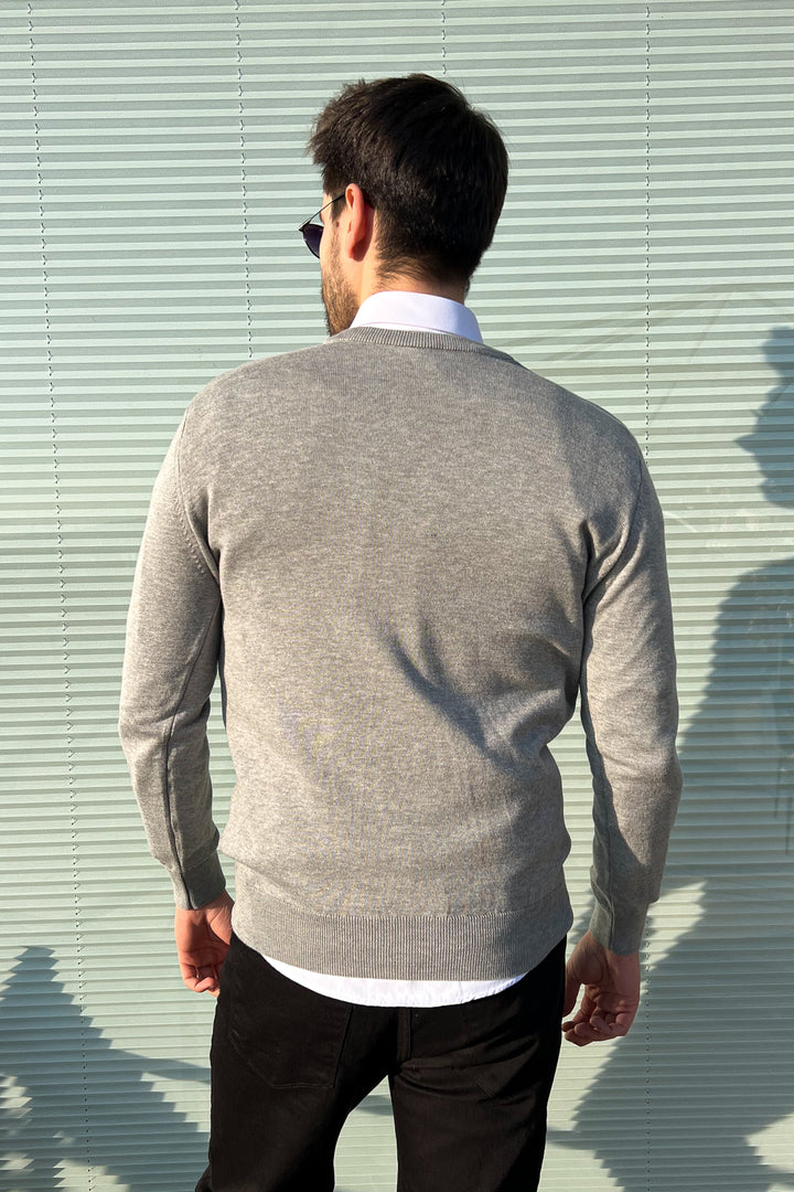 MPL Men's V-Neck Sweater 2061 - Santiago Juxtlahuaca