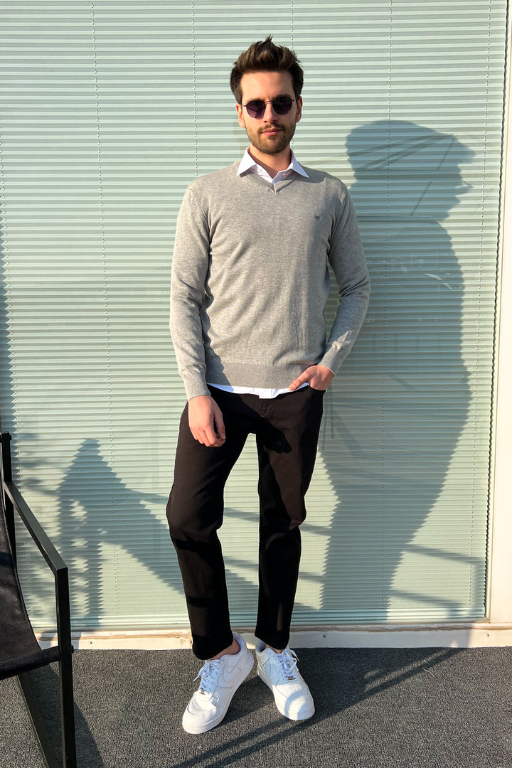 MPL Men's V-Neck Sweater 2061 - Santiago Juxtlahuaca