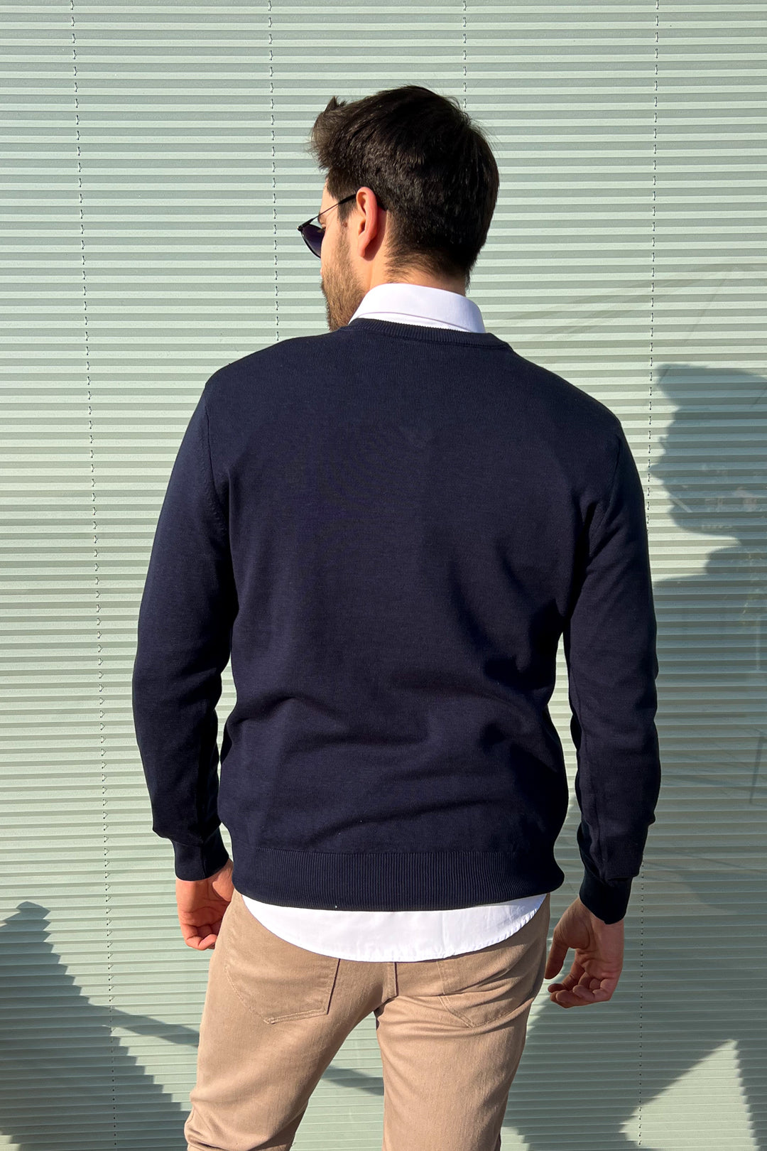 MPL Men's V-Neck Sweater 2061 - Albi