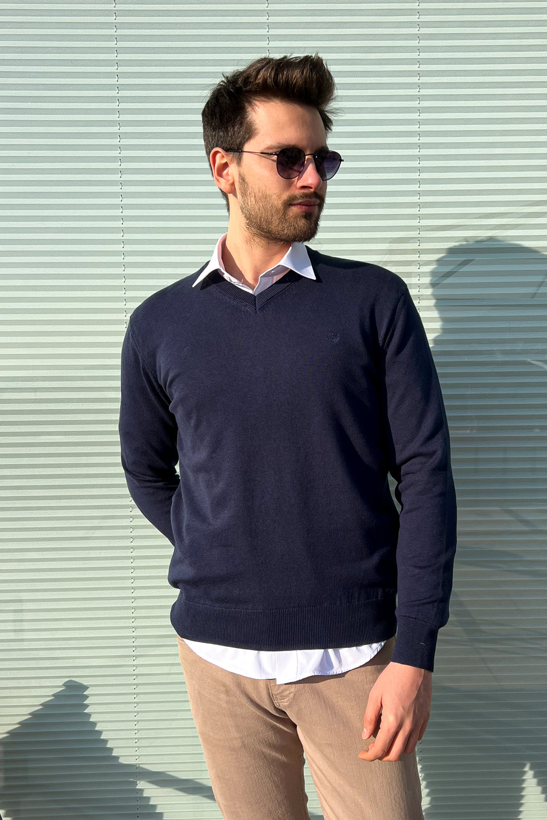MPL Men's V-Neck Sweater 2061 - Albi