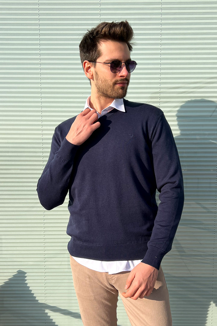 MPL Men's V-Neck Sweater 2061 - Albi
